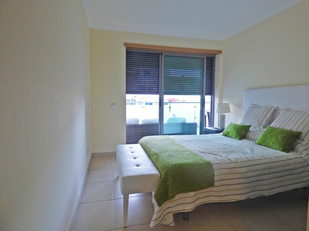Olhos D'agua Apartment *